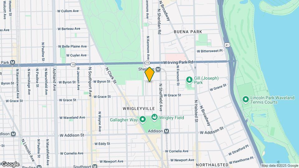3838 N Kenmore Ave Map and Location Details