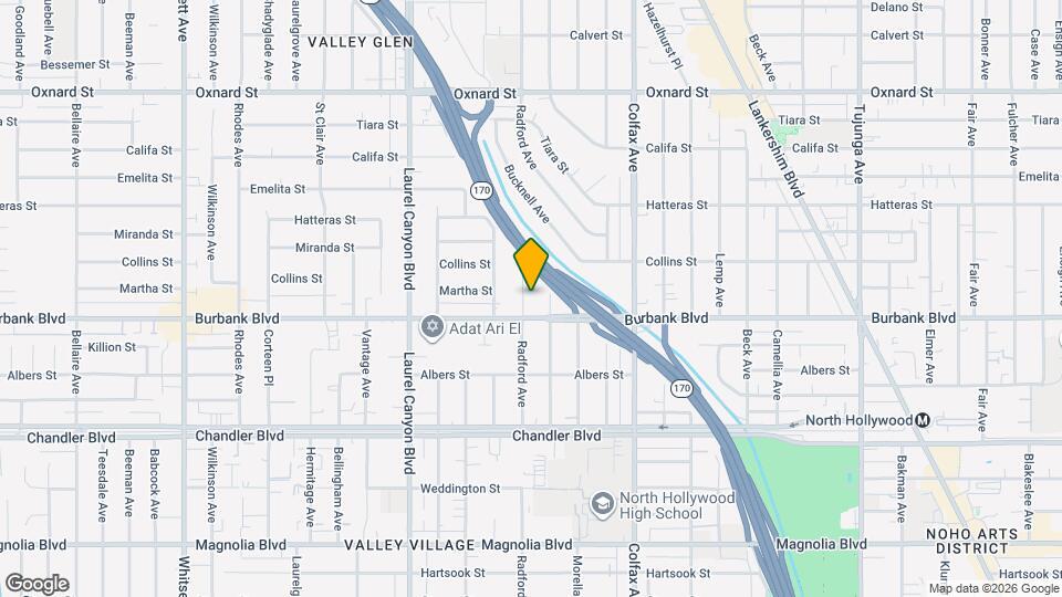 5620 Radford Ave Map and Location Details