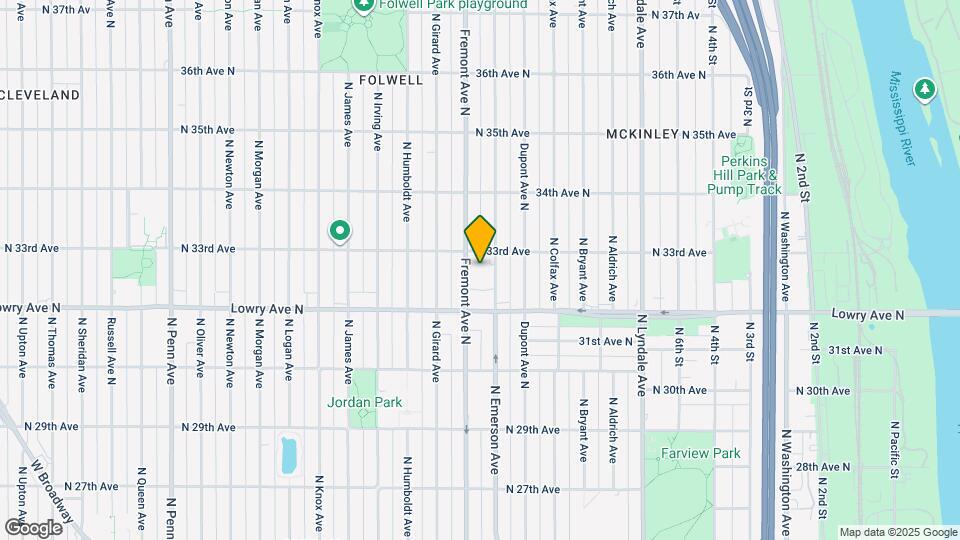 3232 Fremont Ave N Map and Location Details
