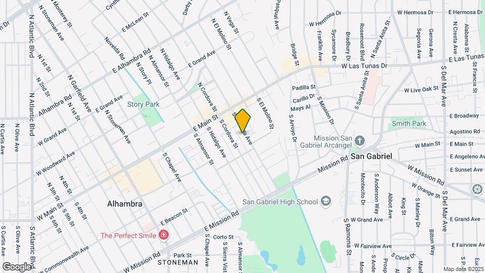 125 S Granada Ave Mapa y Detalles de la Ubicación