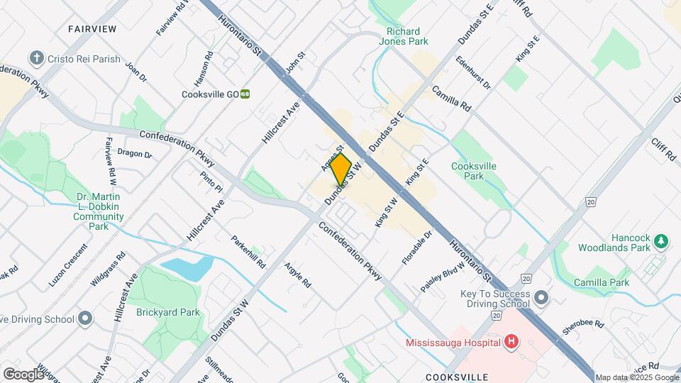 86 Dundas St W Map and Location Details