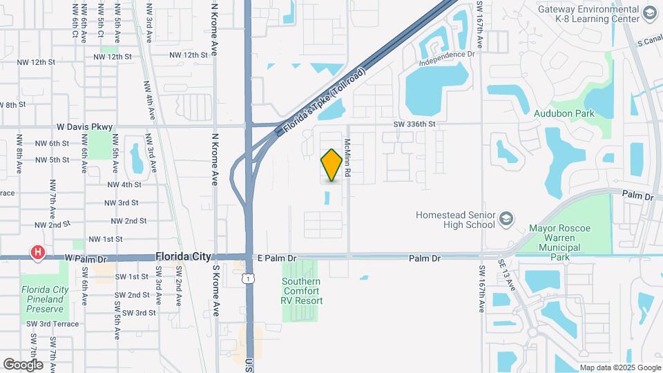 493 NE 4th St Map and Location Details