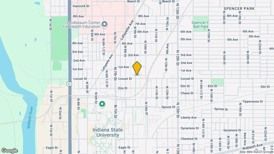 900 Locust St Map and Location Details