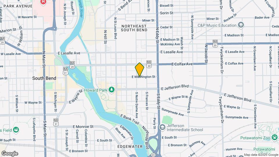 904 E Washington St Map and Location Details