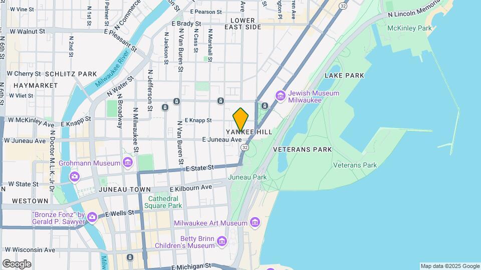 1042 E Juneau Ave Mapa y Detalles de la Ubicación