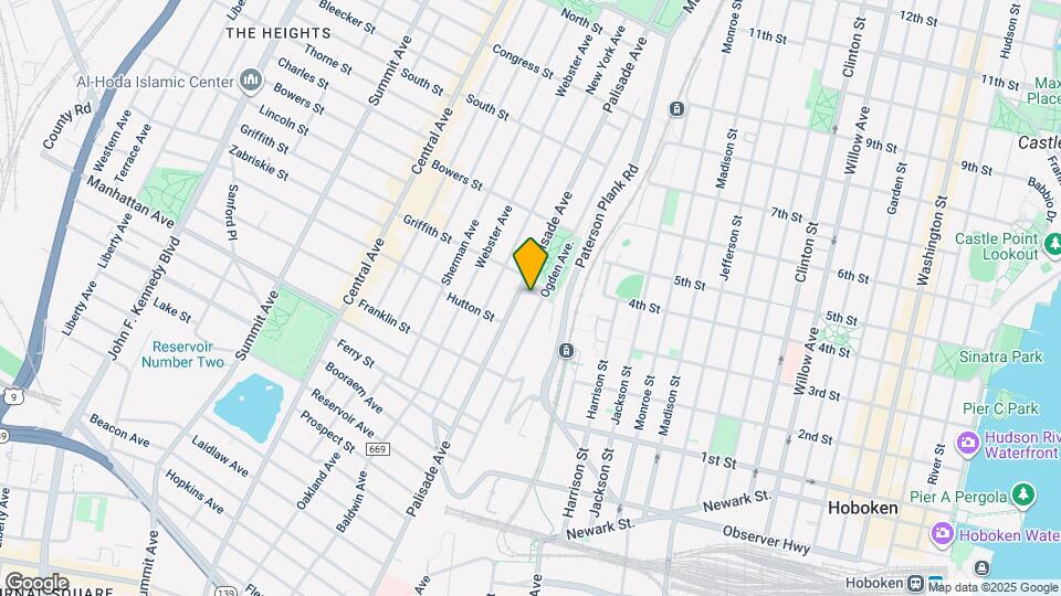 33 Griffith St Map and Location Details