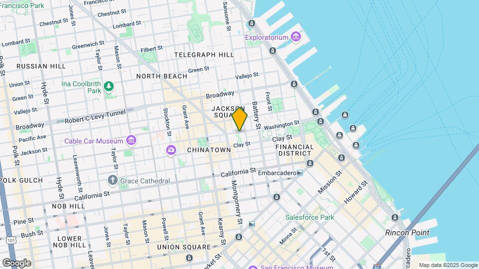 555 Washington St Map and Location Details