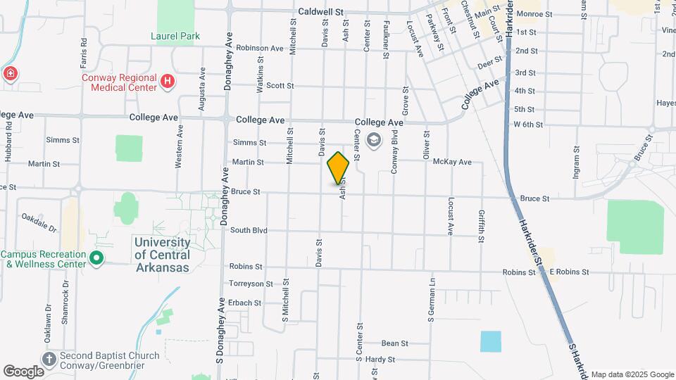 303 Ash St Map and Location Details