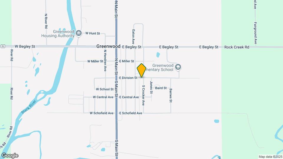 311 E Division St Map and Location Details