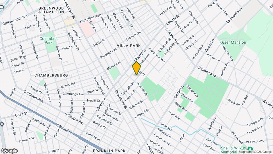 222 E Franklin St Map and Location Details