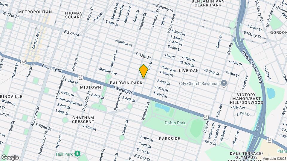 916 Maupas Ave Map and Location Details