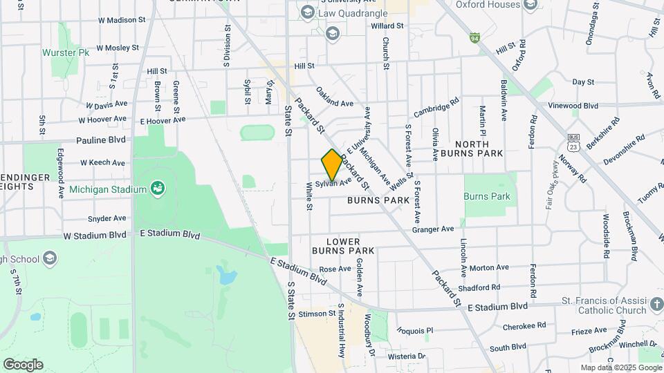 830 Sylvan Ave Map and Location Details