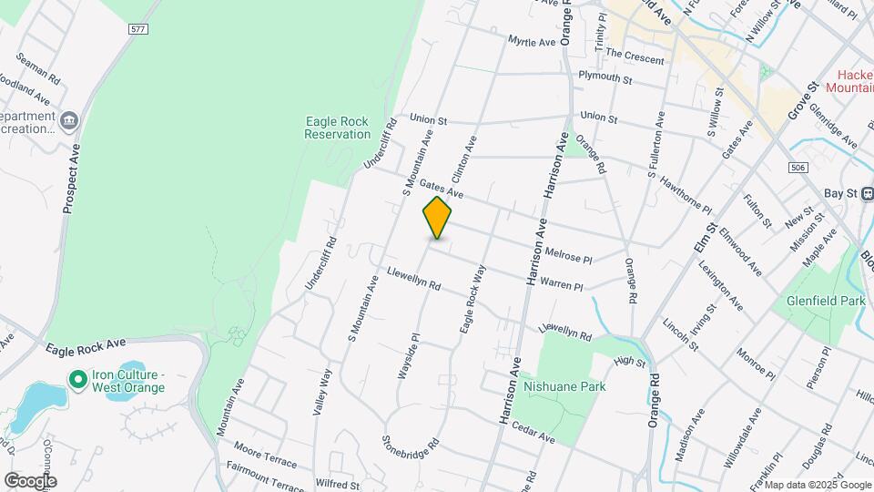 107 Clinton Ave Map and Location Details