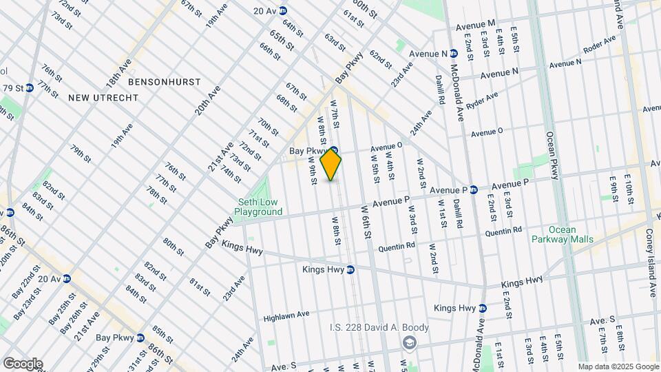 1556 W 8th St Map and Location Details