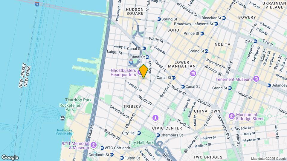 217 W Broadway Mapa y Detalles de la Ubicación