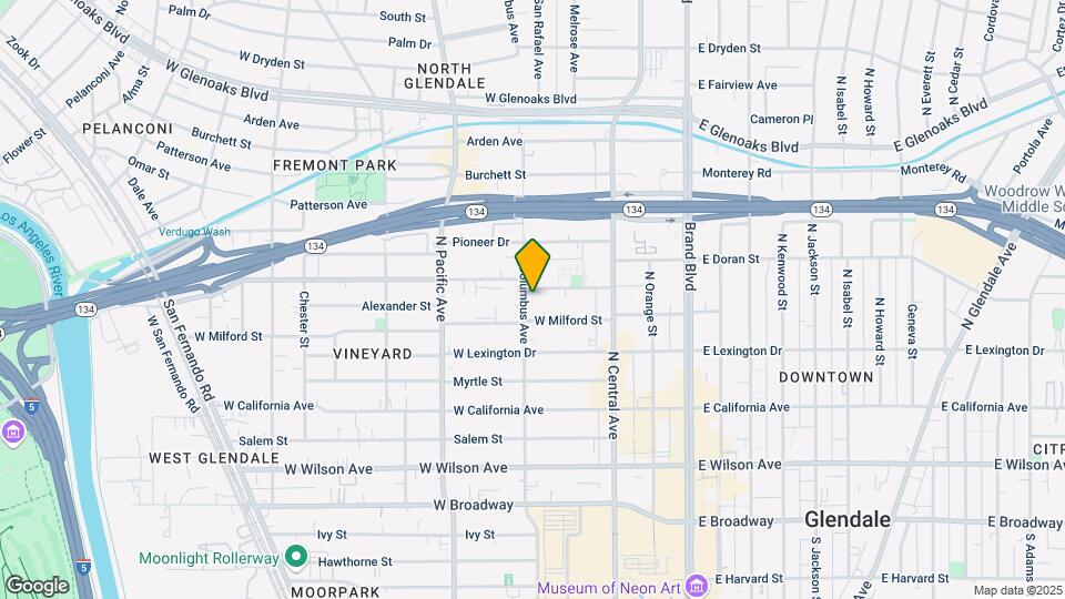 372 W Doran St Mapa y Detalles de la Ubicación