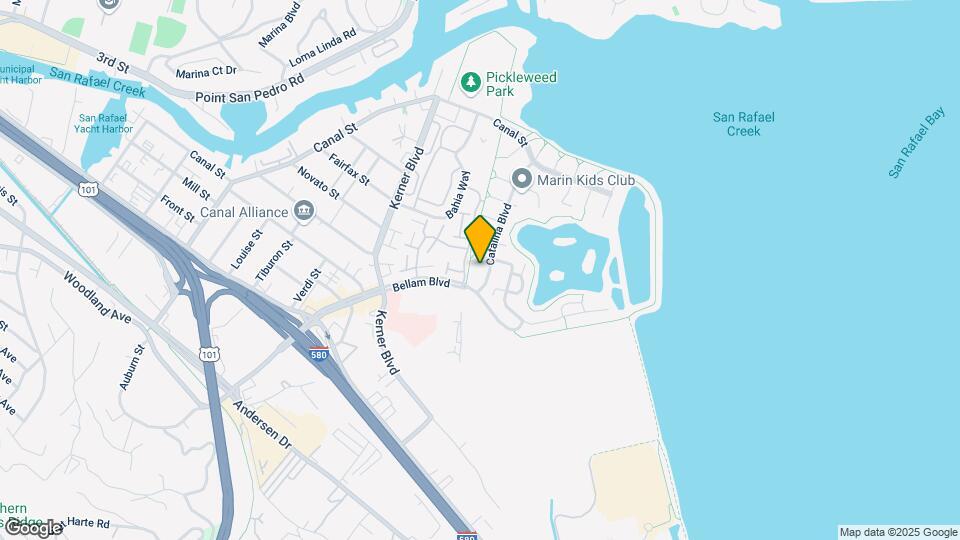 Baypoint Apartments Mapa y Detalles de la Ubicación