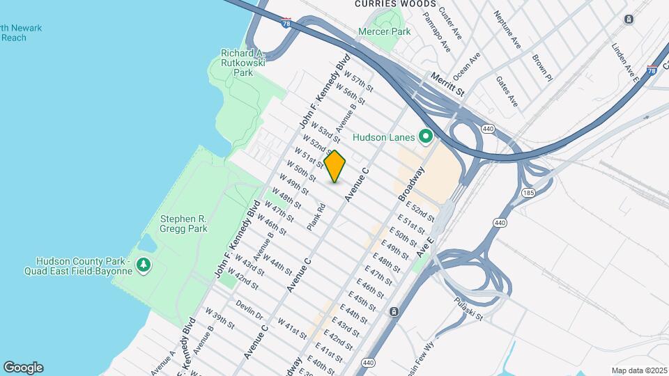 77 W 50th St Map and Location Details