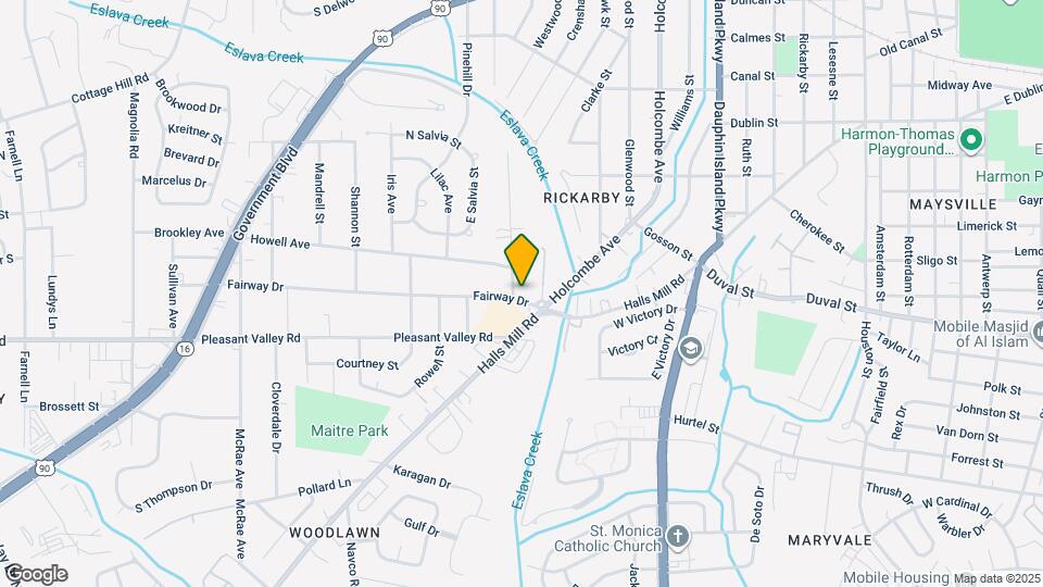 2208 Fairway Dr Map and Location Details