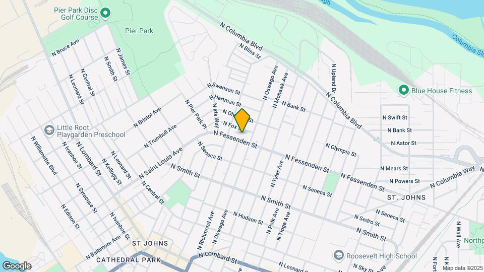 8139 N Fessenden St Mapa y Detalles de la Ubicación