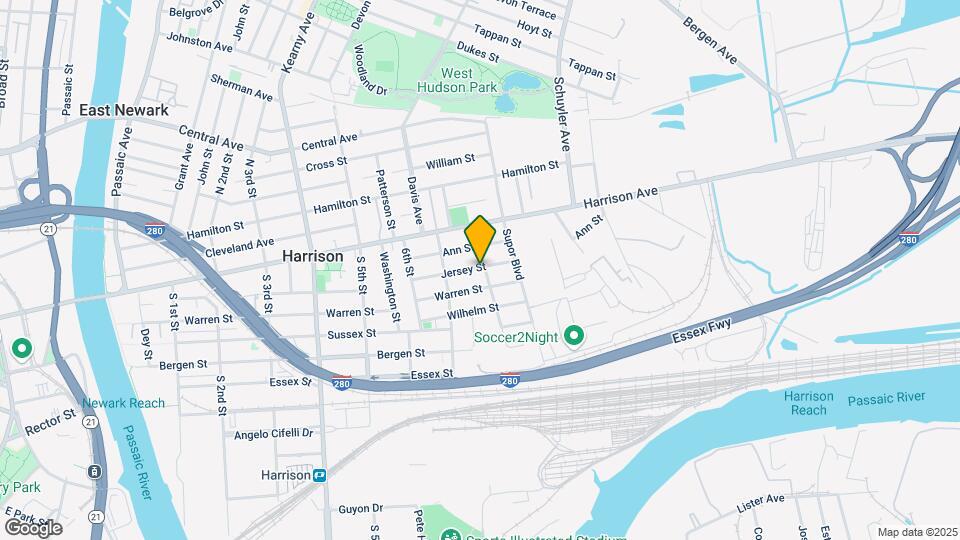 201 Manor Ave Map and Location Details