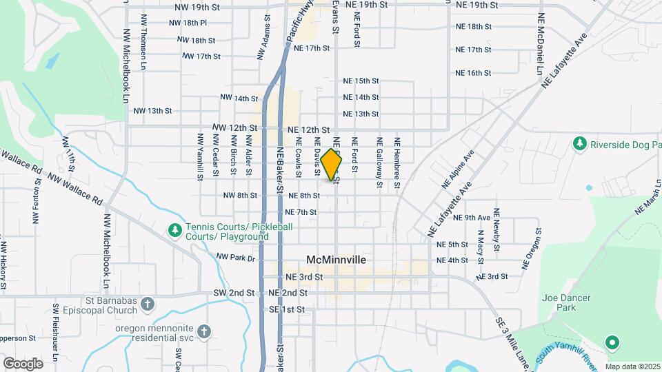 825 NE Evans St Map and Location Details