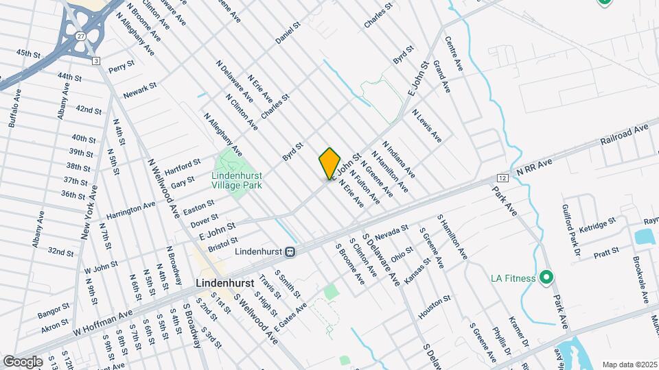 193 E John St Map and Location Details