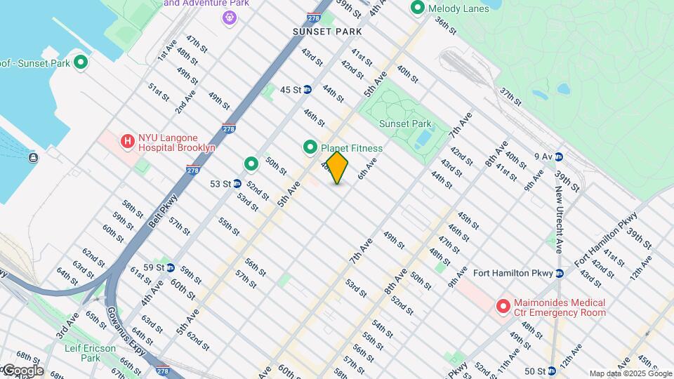 569 49th St Map and Location Details