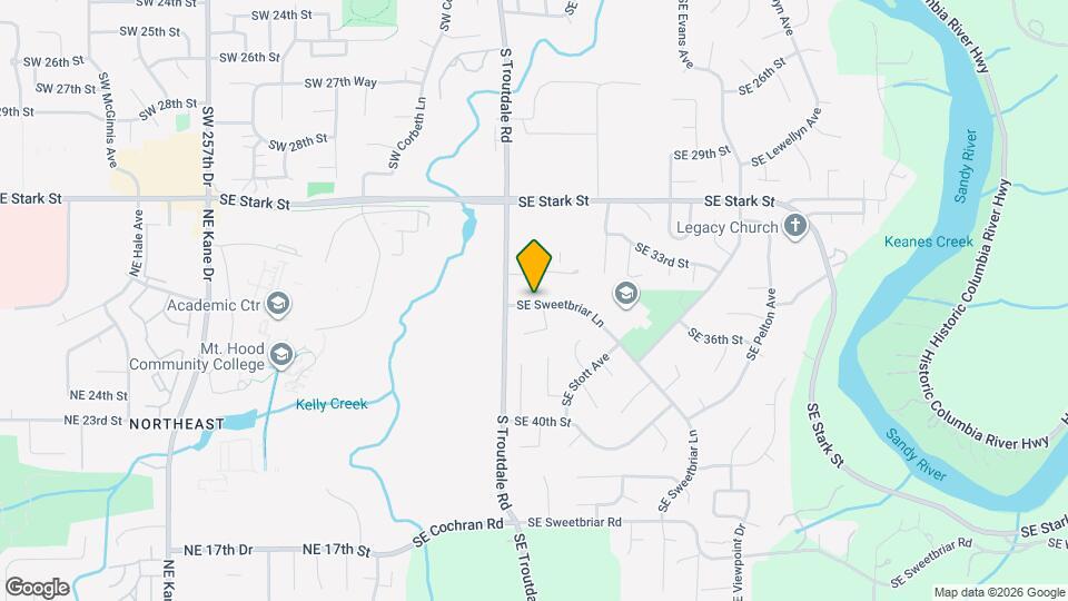 205 SE Sweetbriar Ln Map and Location Details