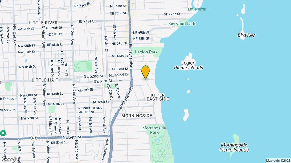 6036 N Bayshore Dr Map and Location Details