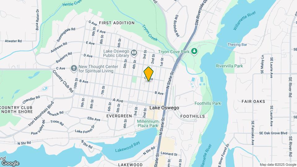 570 2nd St Map and Location Details