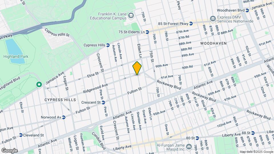 574 Ridgewood Ave Map and Location Details