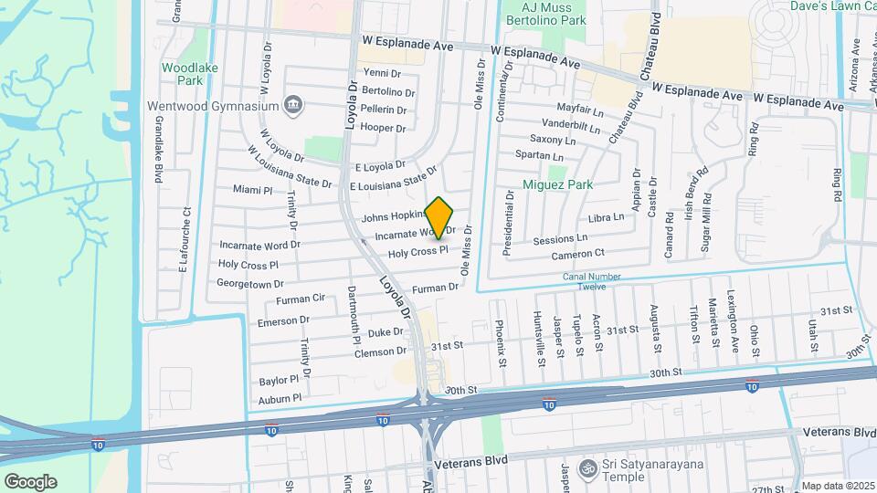 428 Holy Cross Pl Map and Location Details