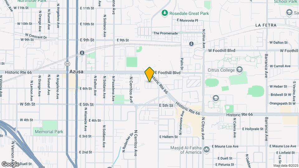 627 N Cedarglen Dr Mapa y Detalles de la Ubicación