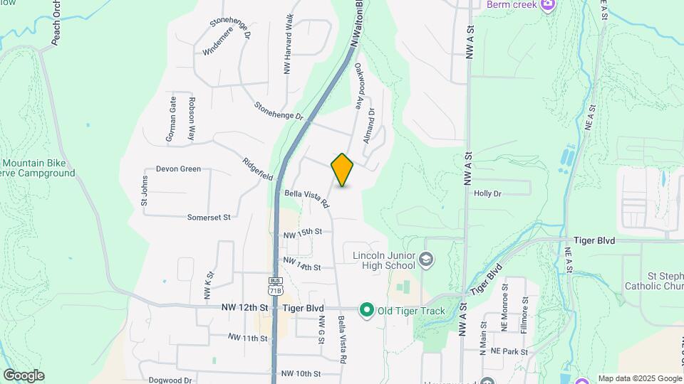 605 NW 17th Ct Map and Location Details