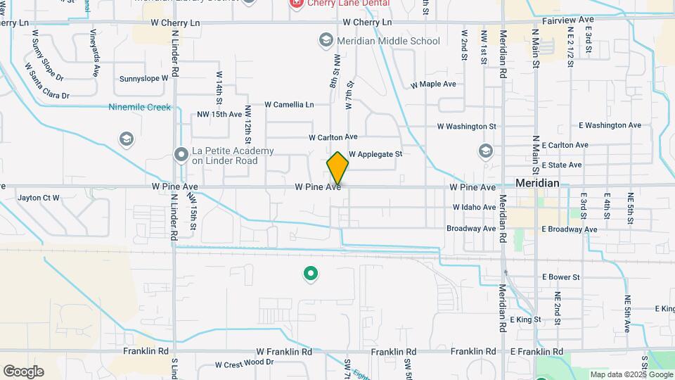765 W Pine Ave Mapa y Detalles de la Ubicación