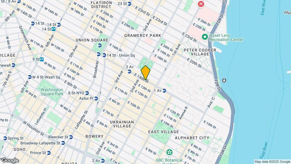 322 E 14th St Map and Location Details