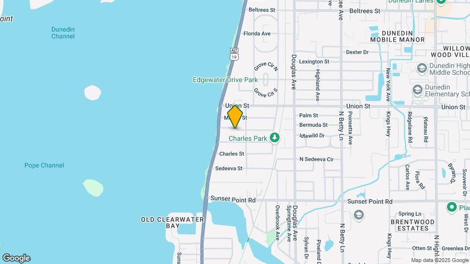 7 UNIT APARTMENT COMPLEX Map and Location Details