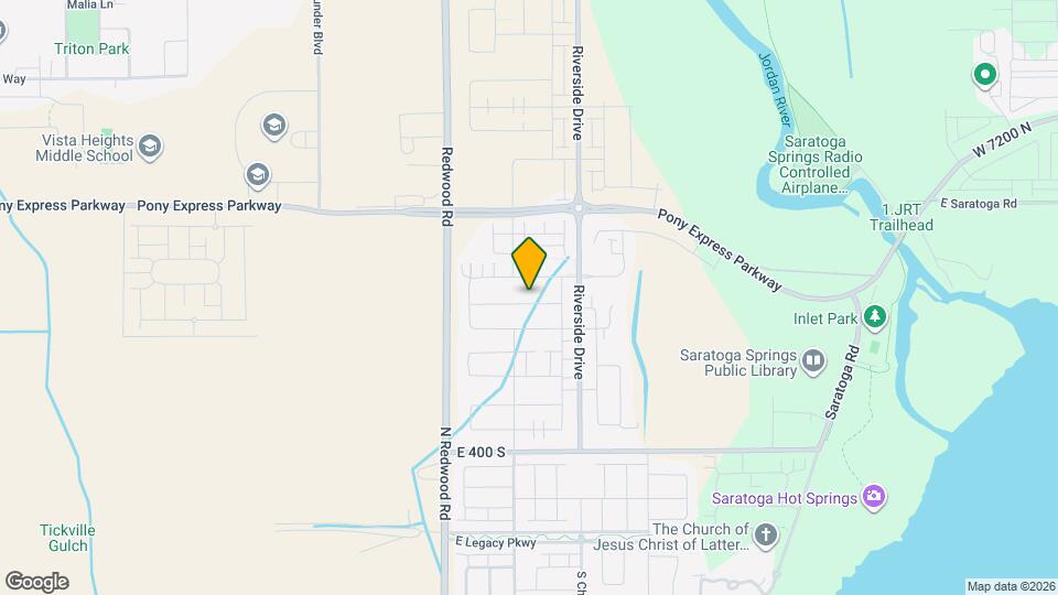 138 E Crown Point Dr Map and Location Details