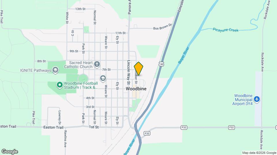 Town Inn Apartments Map and Location Details