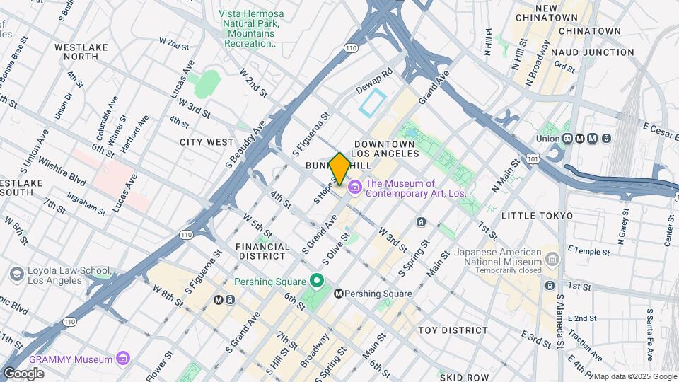 255 Grand Mapa y Detalles de la Ubicación