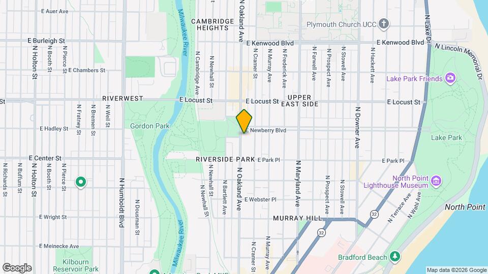 2762 N Oakland Ave, Unit B Mapa y Detalles de la Ubicación