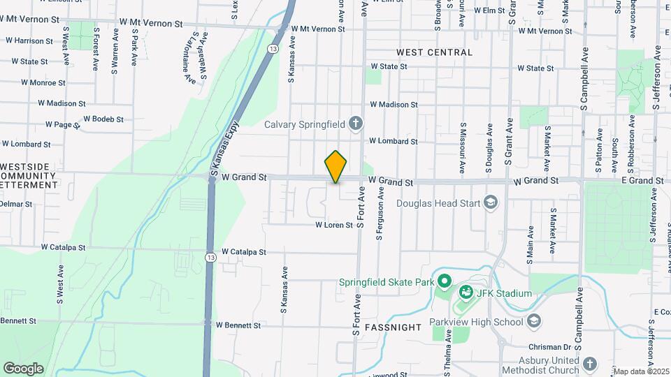 Oakwood Townhomes Map and Location Details