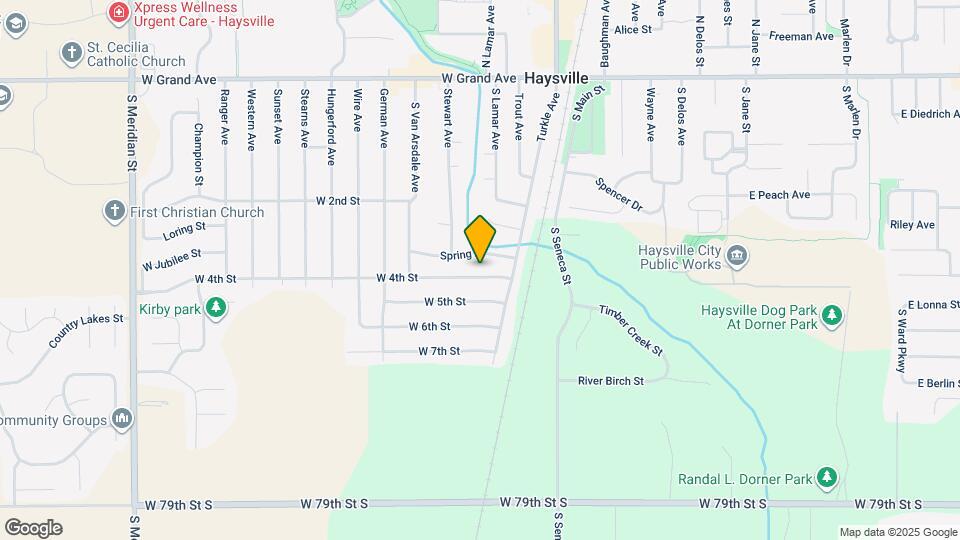 338 W 4th St Map and Location Details