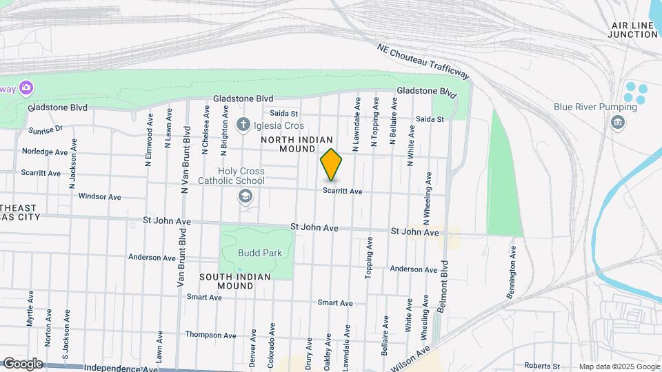 302 N Oakley Ave Map and Location Details