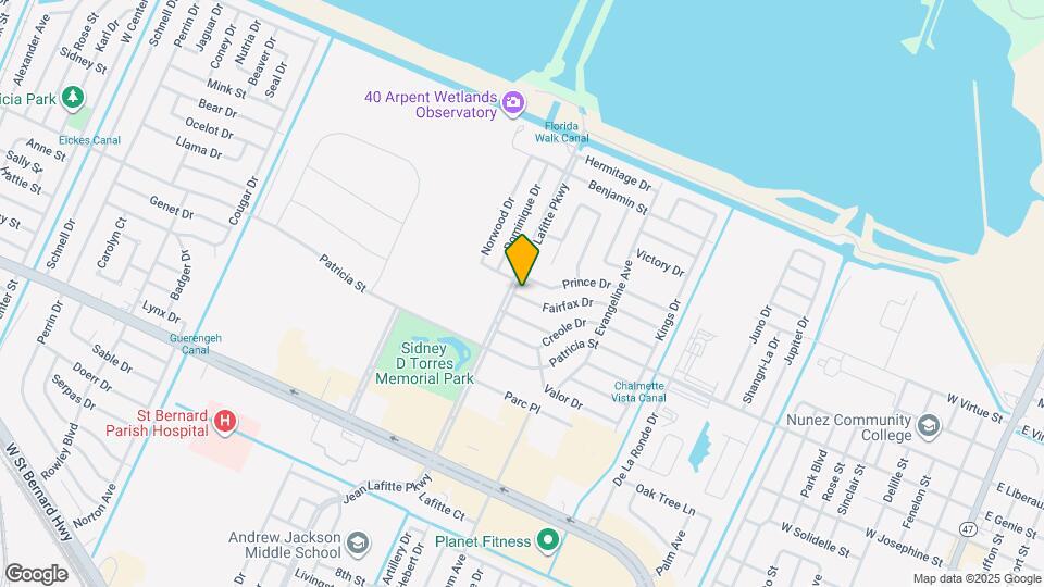 8305 Fairfax Dr Mapa y Detalles de la Ubicación