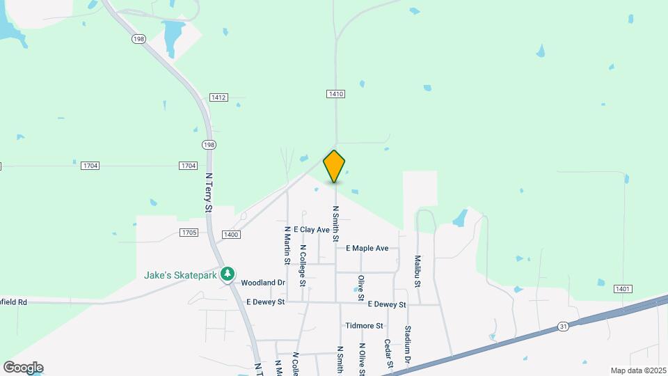 821 N Smith St Map and Location Details