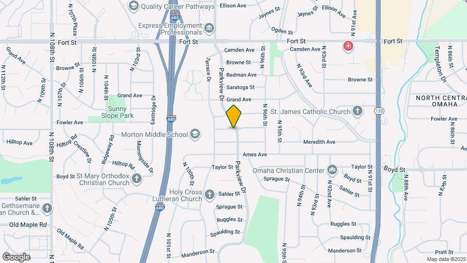 4622 Parkview Dr Map and Location Details