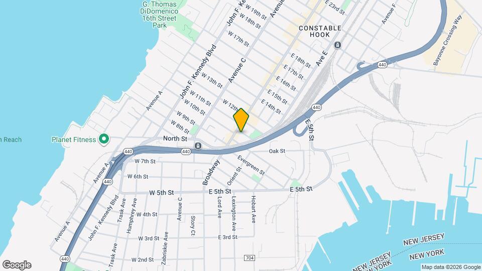 10 E 10th St Map and Location Details