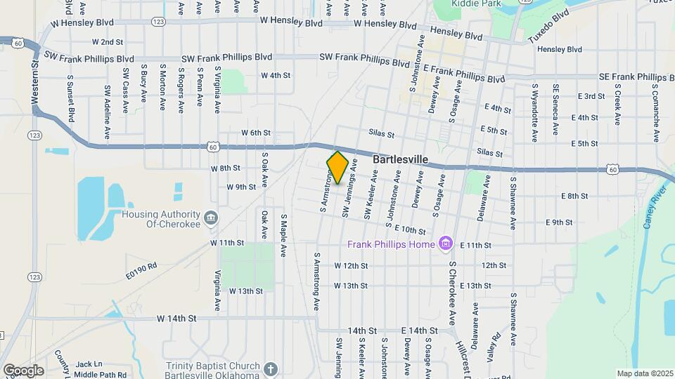 316 W 9th St Map and Location Details